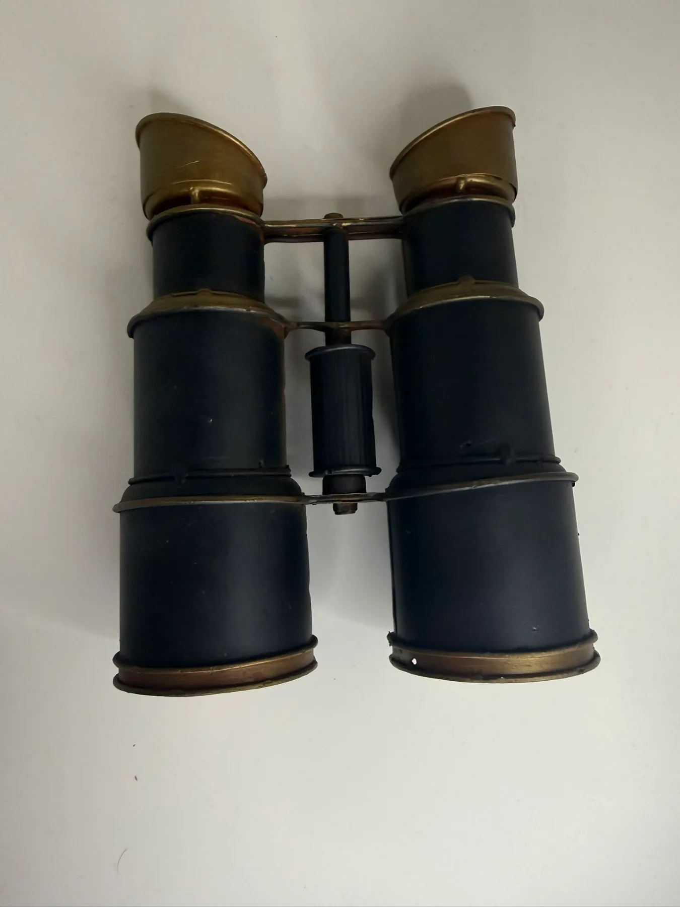 Dekoratif Metal Dürbün – Nostaljik Denizcilik & Keşif Temalı Masa ve Raf Dekoru