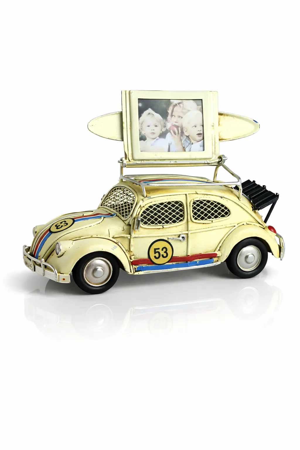 Dekoratif Metal Çerçeveli ve Kumbaralı Araba Modeli – Nostaljik Retro Masa & Ofis Dekoru