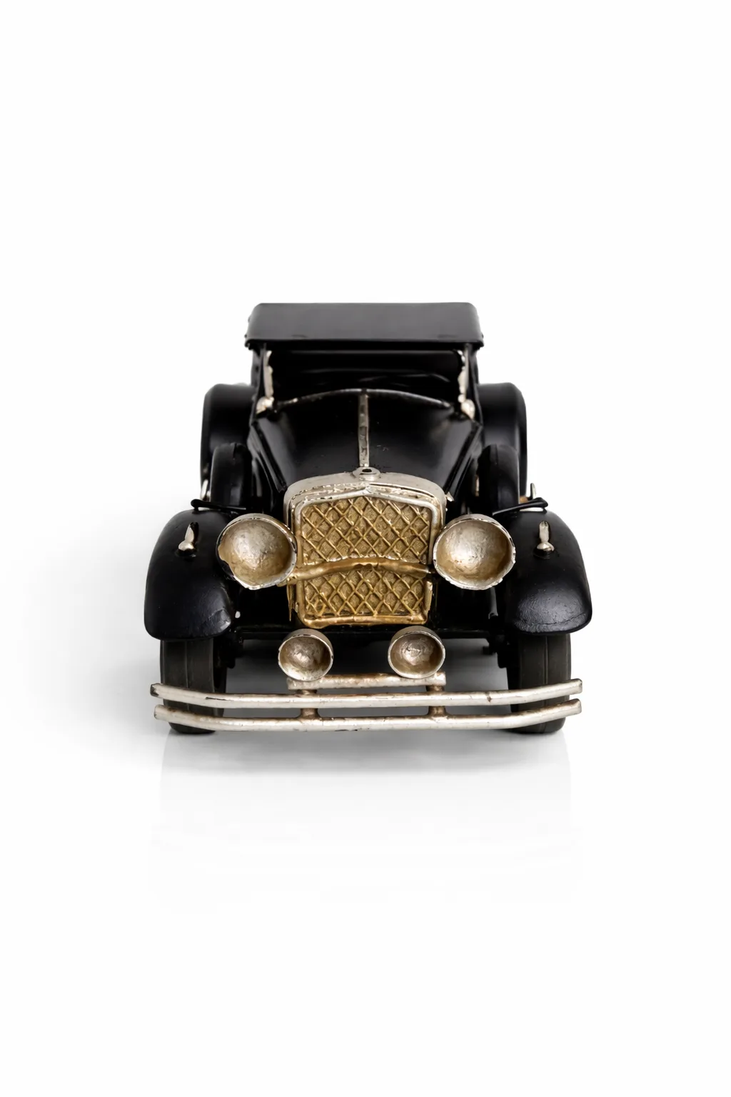 Dekoratif Metal Araba – Window Coupe Model | Modern Endüstriyel Tasarım