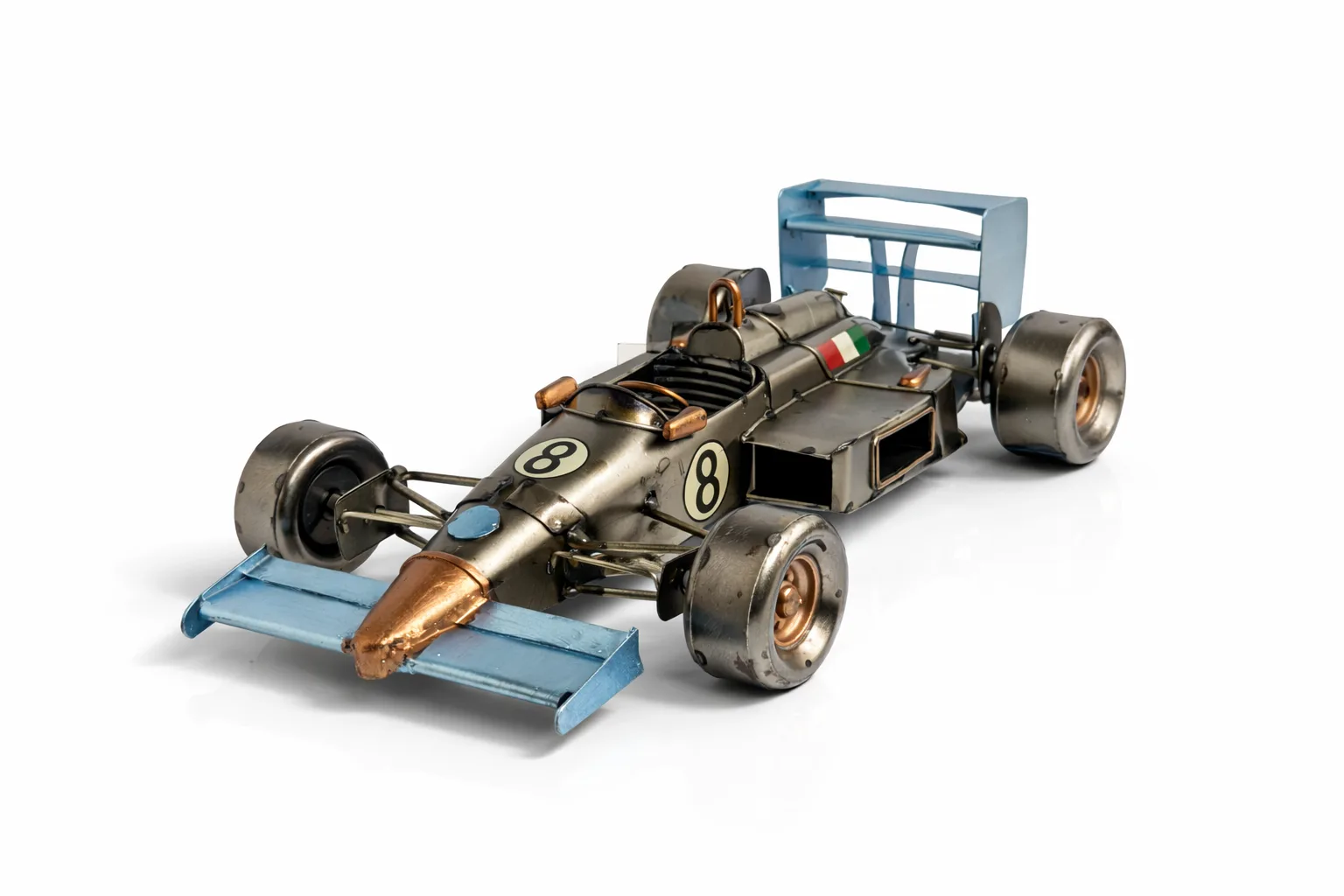 Dekoratif Metal Yarış Arabası – Retro Tasarım Masa Üstü Biblo