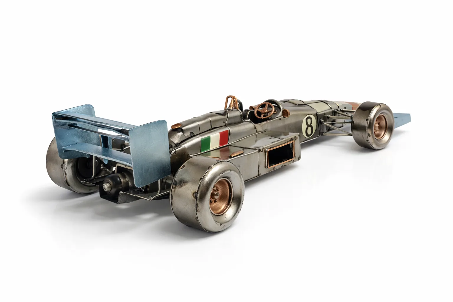 Dekoratif Metal Yarış Arabası – Retro Tasarım Masa Üstü Biblo